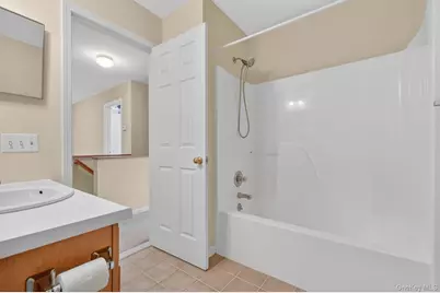 27 Tall Tree Lane, Poughkeepsie, NY 12601 - Photo 22