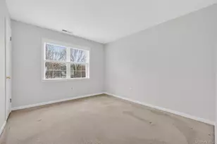 27 Tall Tree Ln, Poughkeepsie, NY 12601 - Photo 20