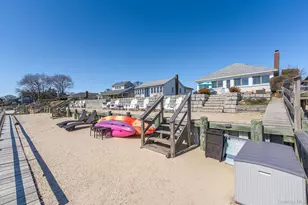 1400 Peconic Bay Blvd, Jamesport, NY 11947 - Photo 30