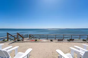1400 Peconic Bay Blvd, Jamesport, NY 11947 - Photo 2