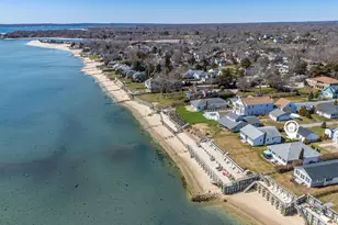 1400 Peconic Bay Blvd, Jamesport, NY 11947 - Photo 38