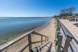 1400 Peconic Bay Blvd, Jamesport, NY 11947 - Photo 32