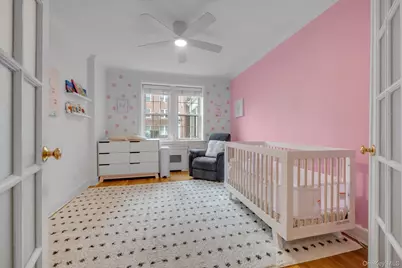 90 Knightsbridge Road #1N, Great Neck, NY 11021 - Photo 14