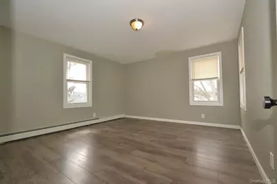 25 Hazel Street, Central Islip, NY 11722 - Photo 22