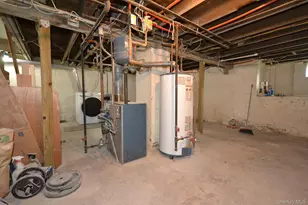 25 Hazel St, Central Islip, NY 11722 - Photo 26