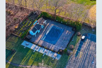 460 Old Town Road #24H, Port Jefferson Station, NY 11776 - Photo 22