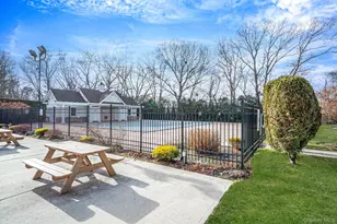 460 Old Town Rd, Port Jefferson Station, NY 11776 - Photo 28