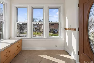 30 Blanchard Avenue, Dobbs Ferry, NY 10522 - Photo 2