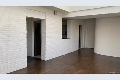 110 Mill Street #4E, Poughkeepsie, NY 12601 - Photo 2