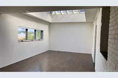 110 Mill Street #4E, Poughkeepsie, NY 12601 - Photo 4