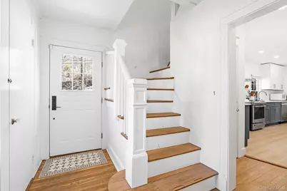 6 Circle Drive, Hastings on Hudson, NY 10706 - Photo 2