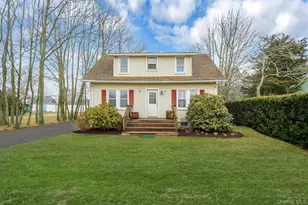 14 Tuttle Ave, Eastport, NY 11941 - Photo 2