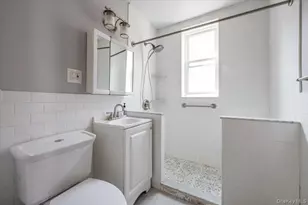 2882 Miles Ave, Bronx, NY 10465 - Photo 16