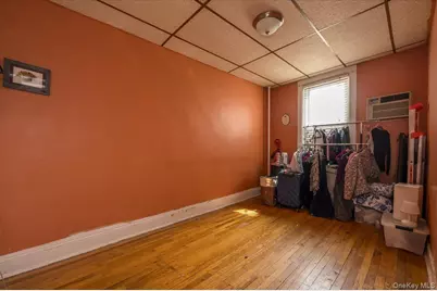 2882 Miles Avenue, Bronx, NY 10465 - Photo 6
