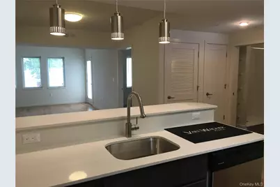 3 Seitz Terrace #H10, Poughkeepsie, NY 12603 - Photo 1