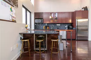 25 Leroy Pl, New Rochelle, NY 10801 - Photo 14