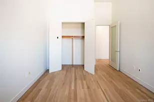 25 Leroy Pl, New Rochelle, NY 10801 - Photo 32