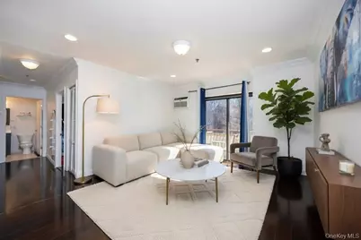 141-16 84th Drive #4B, Briarwood, NY 11435 - Photo 2