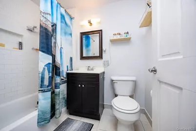 141-16 84th Drive #4B, Briarwood, NY 11435 - Photo 12