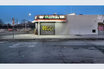 23002 S Conduit Avenue, Springfield Gardens, NY 11413 - Photo 4