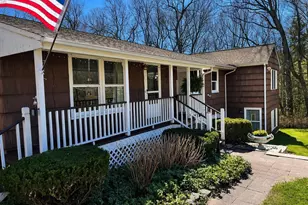 34 Glen Dr, South Salem, NY 10590 - Photo 2