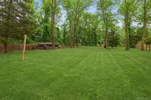 223 Bread and Cheese Hollow Rd, Northport, NY 11768 - Photo 30