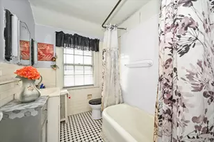 14-21 159th St, Whitestone, NY 11357 - Photo 12