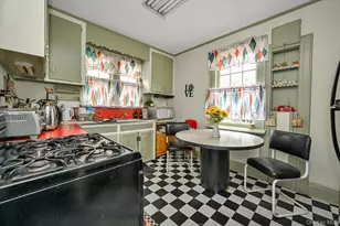 14-21 159th St, Whitestone, NY 11357 - Photo 6