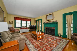 14-21 159th St, Whitestone, NY 11357 - Photo 4
