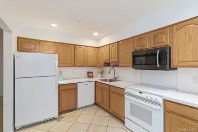 163 Theodore Drive, Coram, NY 11727 - Photo 8