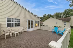 163 Theodore Dr, Coram, NY 11727 - Photo 4