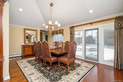 9 Ellis Drive, Syosset, NY 11791 - Photo 6