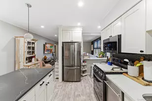 2 Bryant Crescent, White Plains, NY 10605 - Photo 4