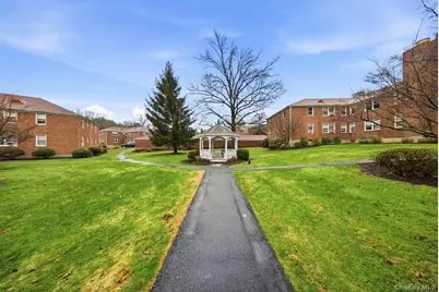 2 Bryant Crescent #1N, White Plains, NY 10605 - Photo 30