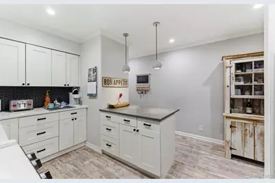 2 Bryant Crescent #1N, White Plains, NY 10605 - Photo 6
