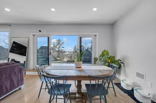 37 Carlton Ave, Port Washington, NY 11050 - Photo 6