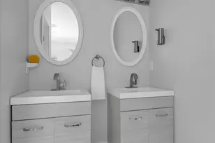 37 Carlton Ave, Port Washington, NY 11050 - Photo 22