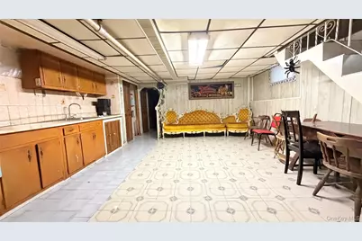 10154 102nd Street, Ozone Park, NY 11416 - Photo 22