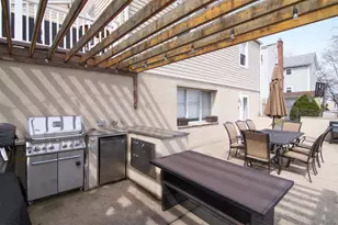 123 Hildreth Pl, Yonkers, NY 10704 - Photo 26