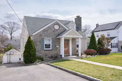 123 Hildreth Place, Yonkers, NY 10704 - Photo 2
