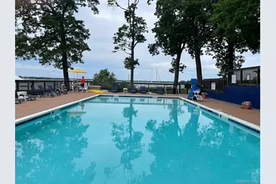 13 Winthrop Road #24, Shelter Island Heights, NY 11964 - Photo 8