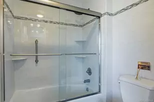 13 Winthrop Rd, Shelter Island Heights, NY 11964 - Photo 10