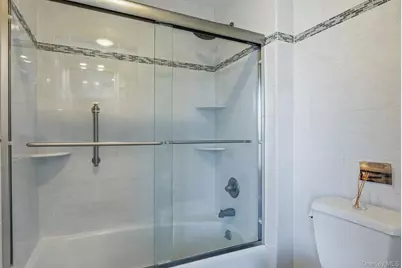 13 Winthrop Road #24, Shelter Island Heights, NY 11964 - Photo 12