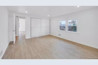 5 Edward Avenue, Hicksville, NY 11801 - Photo 14