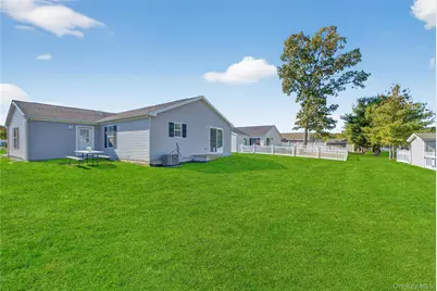 13 Orlando Drive, Poughkeepsie, NY 12603 - Photo 22