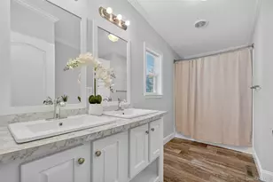 13 Orlando Dr, Poughkeepsie, NY 12603 - Photo 16