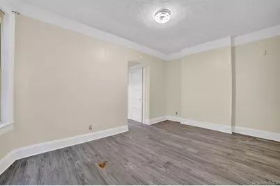 52 Groshon Avenue #2N, Yonkers, NY 10701 - Photo 6