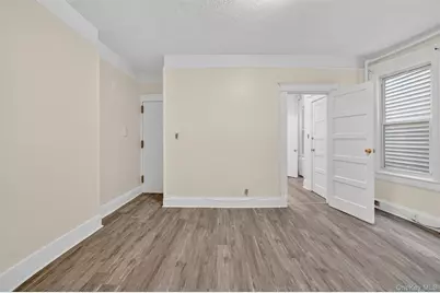 52 Groshon Avenue #2N, Yonkers, NY 10701 - Photo 4