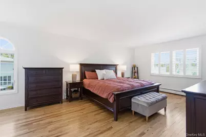 9 Bonaire Drive, Dix Hills, NY 11746 - Photo 22