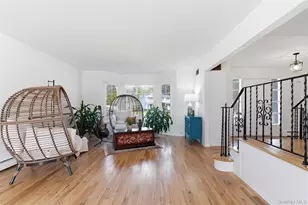 9 Bonaire Dr, Dix Hills, NY 11746 - Photo 8